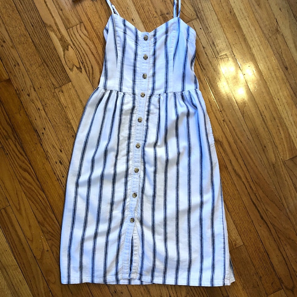 Linen Abercrombie button-up midi dress XS